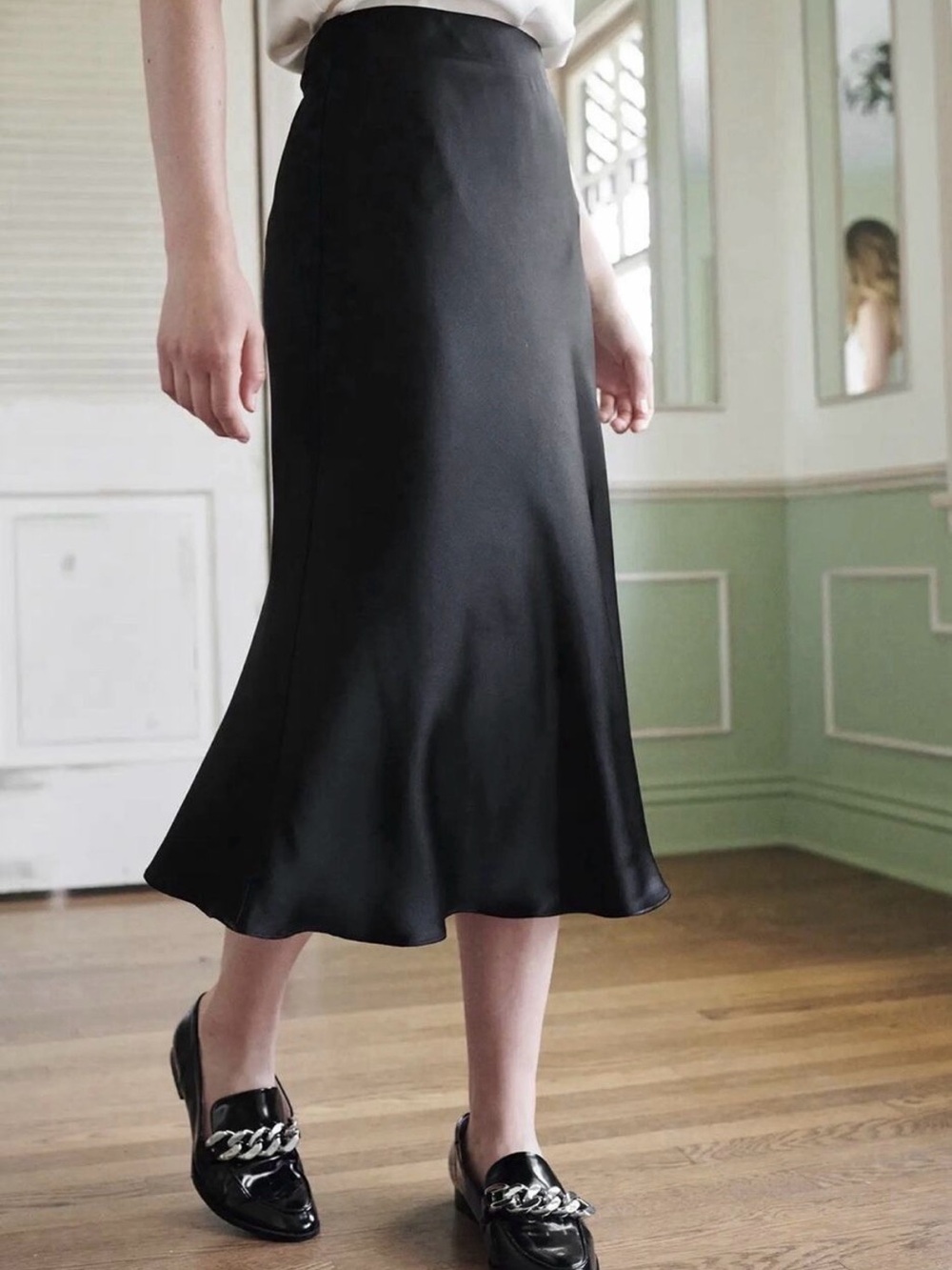 Quince black silk midi skirt medium